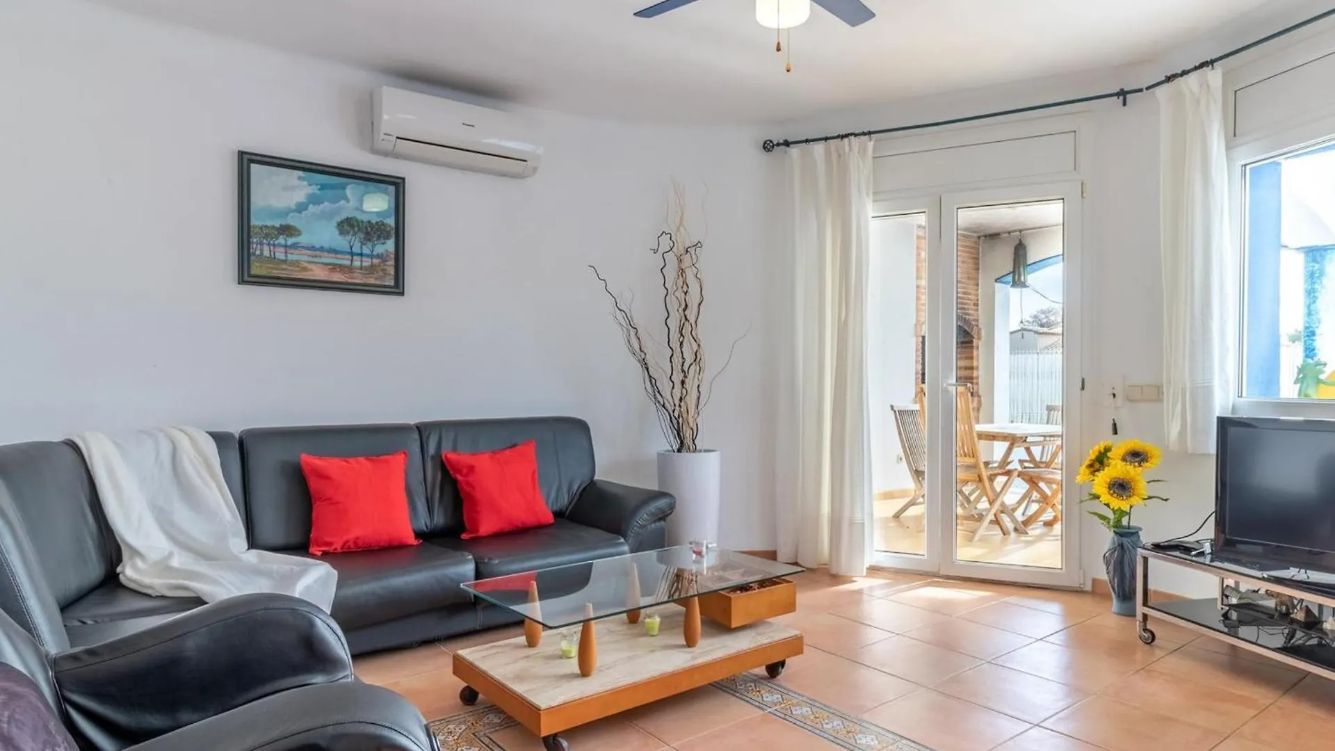 Casa De Vacaciones Con Piscina, Jardin, A.A, Barbacoa, Wifi Y Parking, Cerca De La Playa - Es-89-78 Sant Pere Pescador Tatil Evi